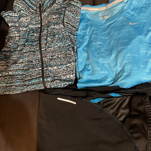 Nike Blue and Black Activewear Set-  SMALL NWOT BEAUTIFUL 3 pieces!!! - Picture 1 of 16